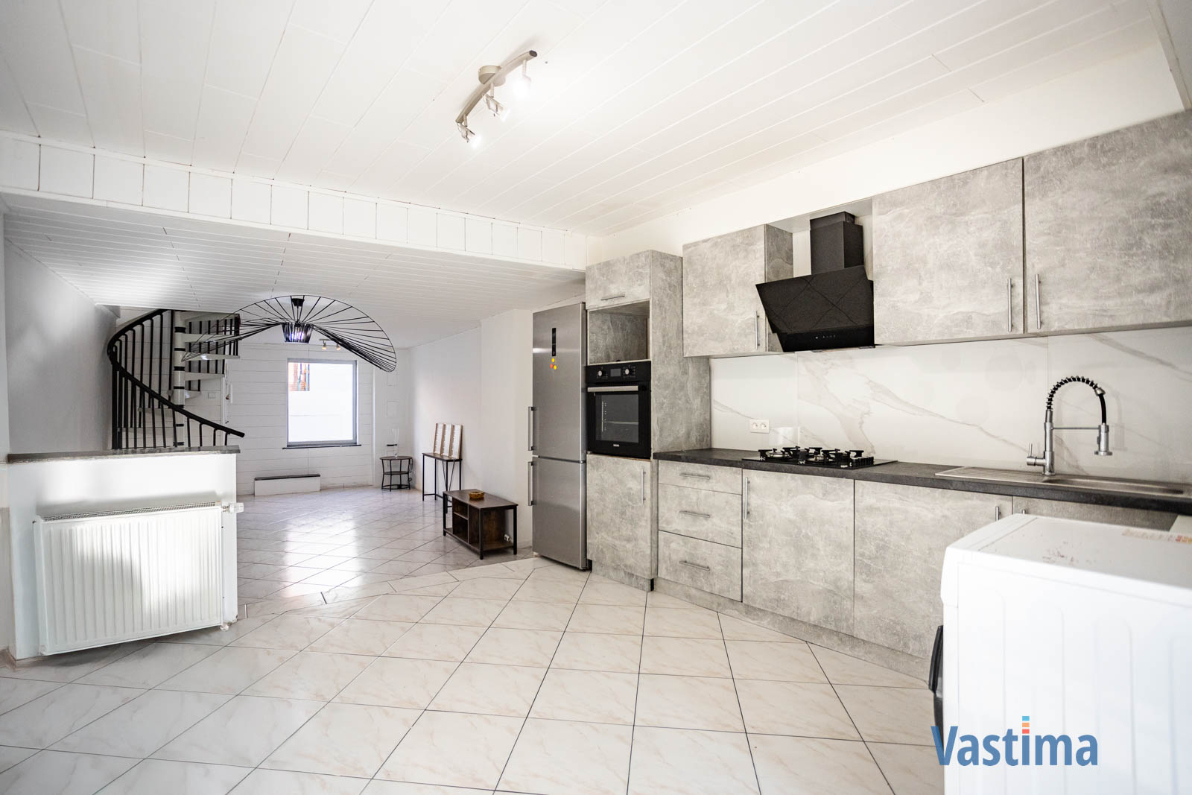 Lichtvolle starterswoning met zuid gerichte tuin - foto 2