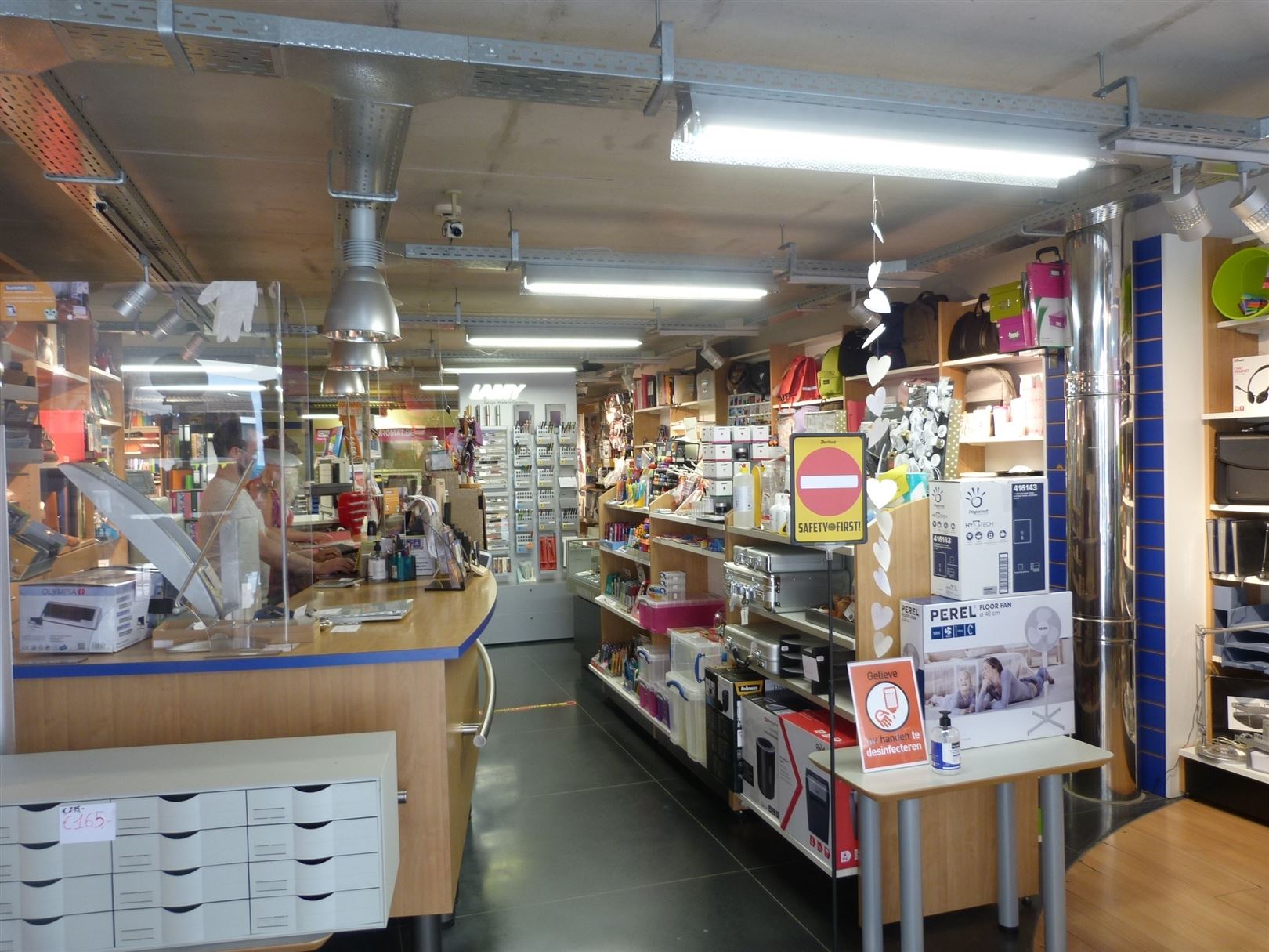 Commercial à vendre à Saint-Trond - photo 2