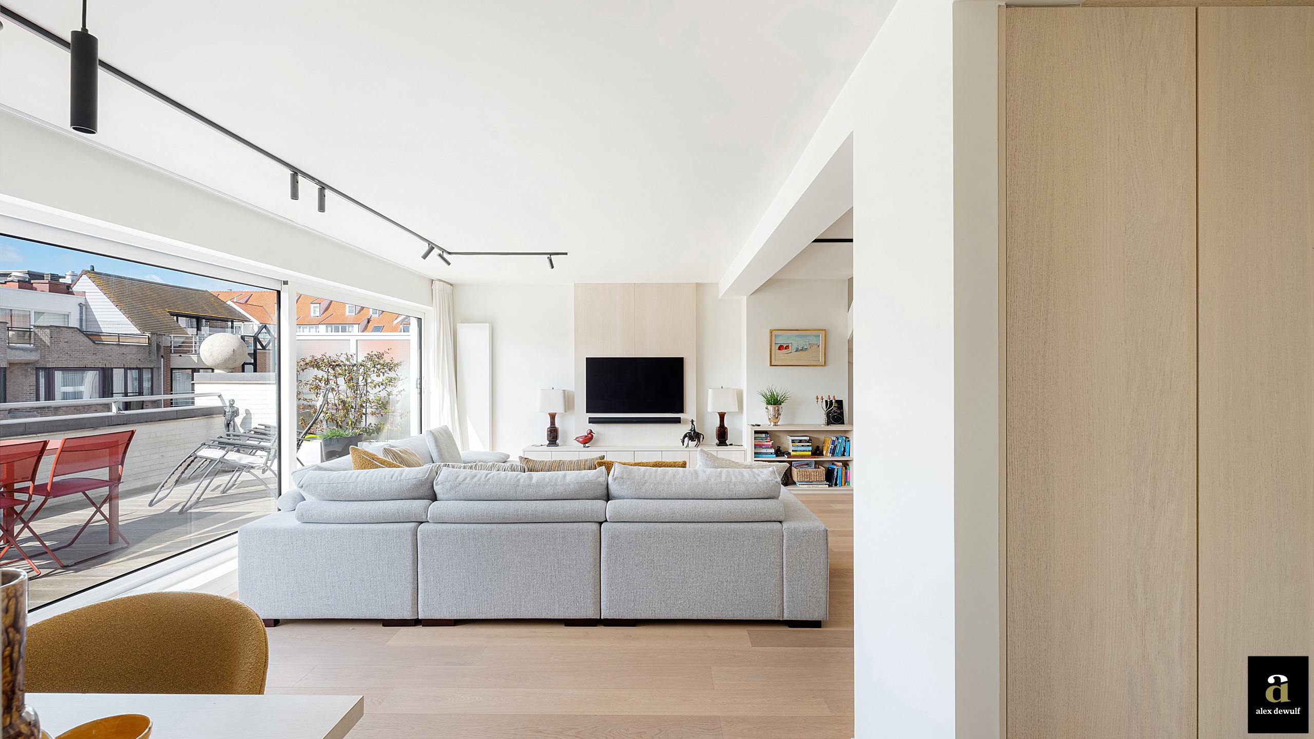 Instapklare duplex met 3 slpks en een groot zonneterras      - foto 3