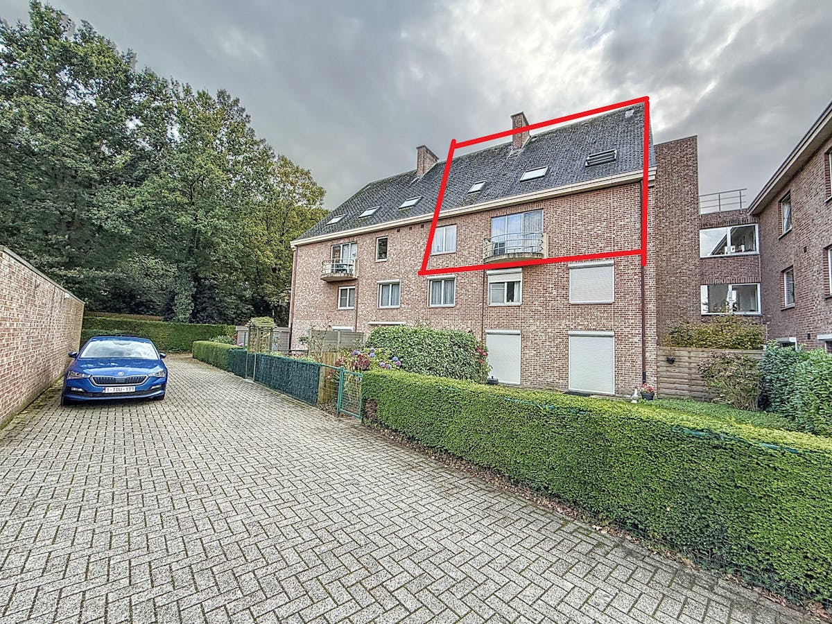 Duplex penthouse for rent in the center of Kalmthout! - photo 1