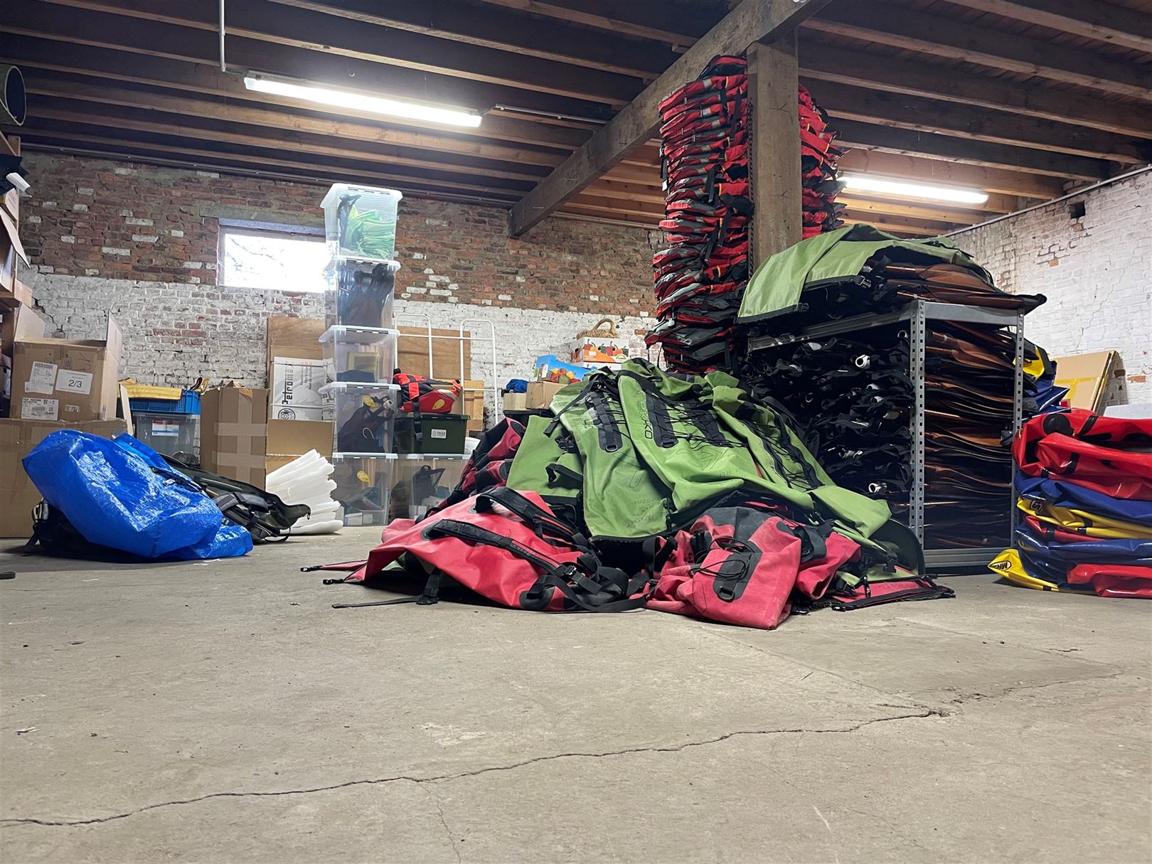 INDUSTRIEEL GEBOUW - photo 4