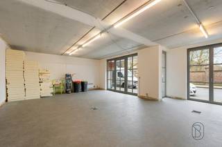 Commercial à vendre à Waregem