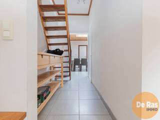 BEZOEKMOMENT ZATERDAG 13 DECEMBER VAN 10u tot 14u (ENKEL OP AFSPRAAK !!)DENDERLEEUW - Deze gezellige rijwoning bevindt zich op een gunstige locatie...