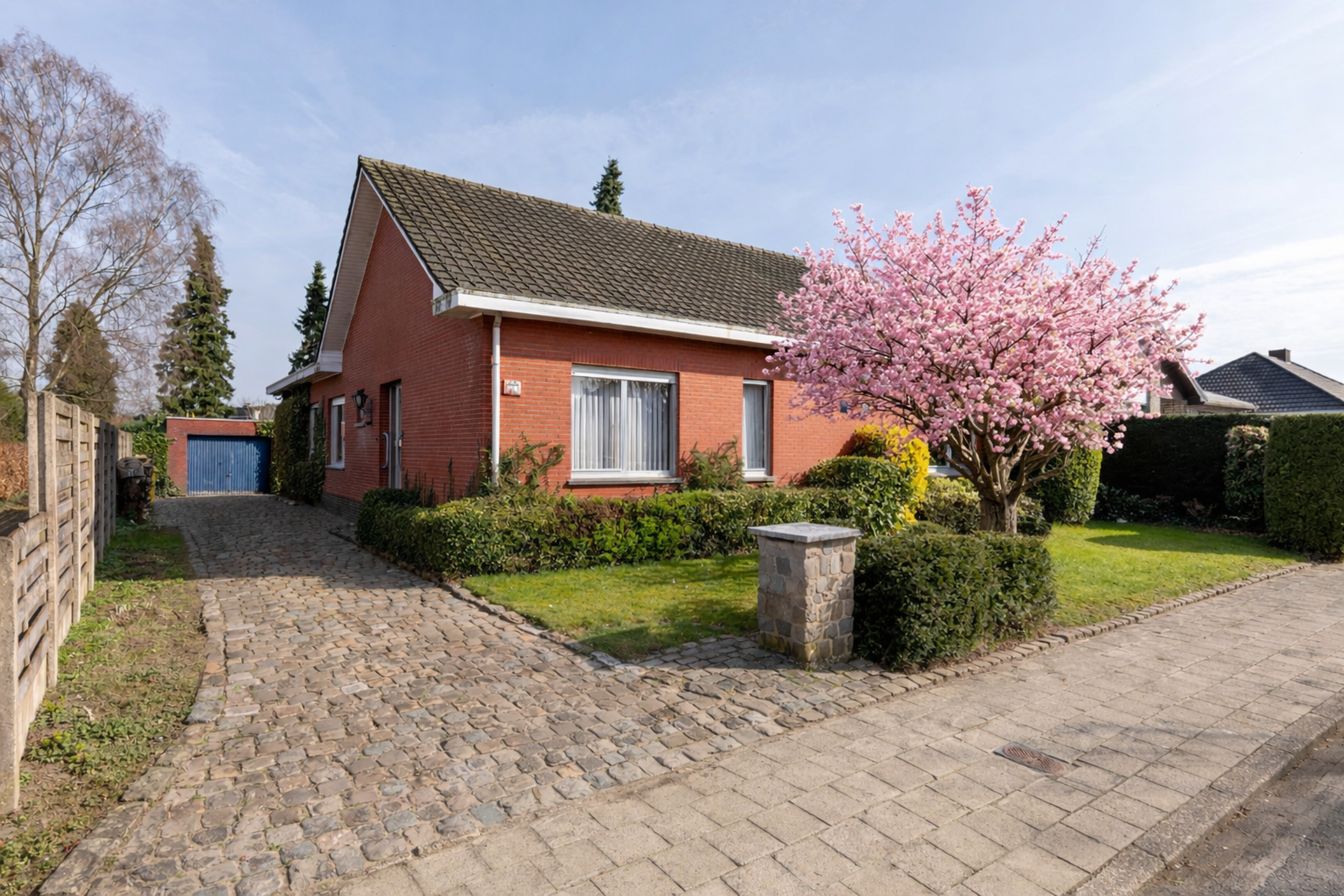 Laagbouwwoning met 4 slks, garage in kindvriendelijke wijk - foto 2