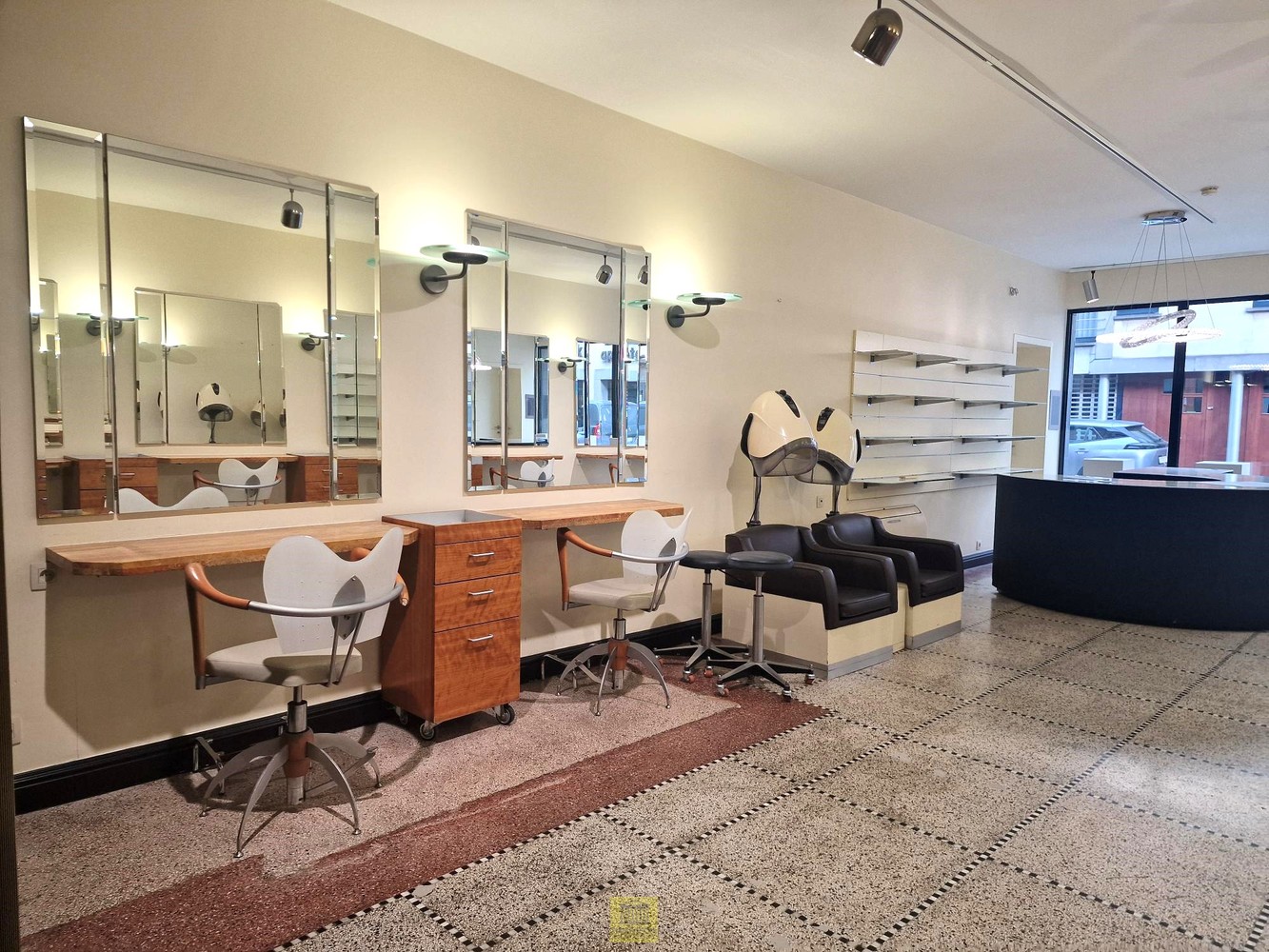 Instapklaar handelspand in het centrum van Aalst – topligging tussen Keizersplein en Hopmarkt - foto 5