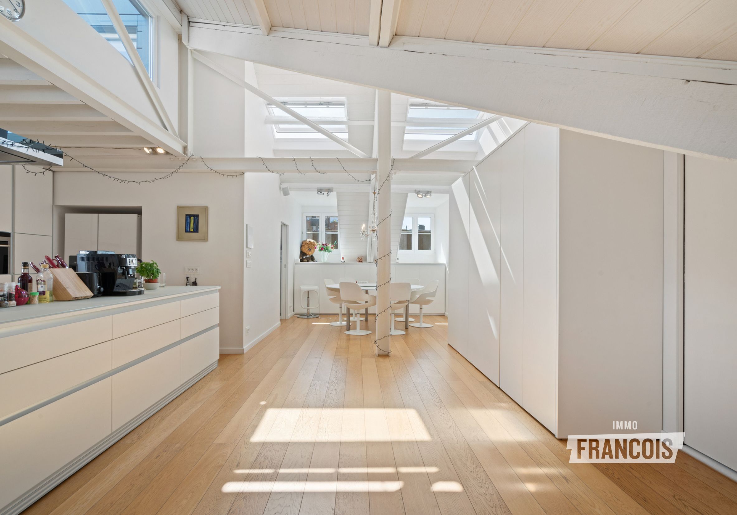Prachtig en luxueus gemeubeld penthouse in het centrum van Brussel - foto 5