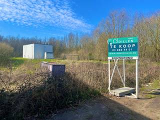  Gunstig gelegen bouwgrond voor 2 woongelegenheden te Niel!Op zoek naar een interessant project grond of investering? Deze bouwgrond is geschikt voor...