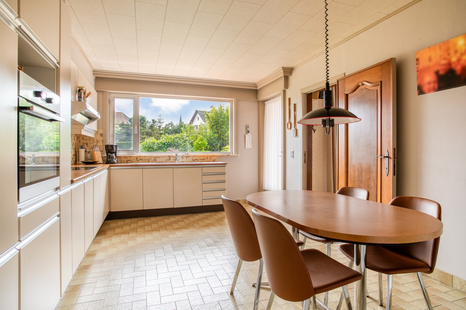 VEROZRGDE VILLA MET 3 SLPKS, GARAGE &amp; ZONNIGE TUIN - foto 4
