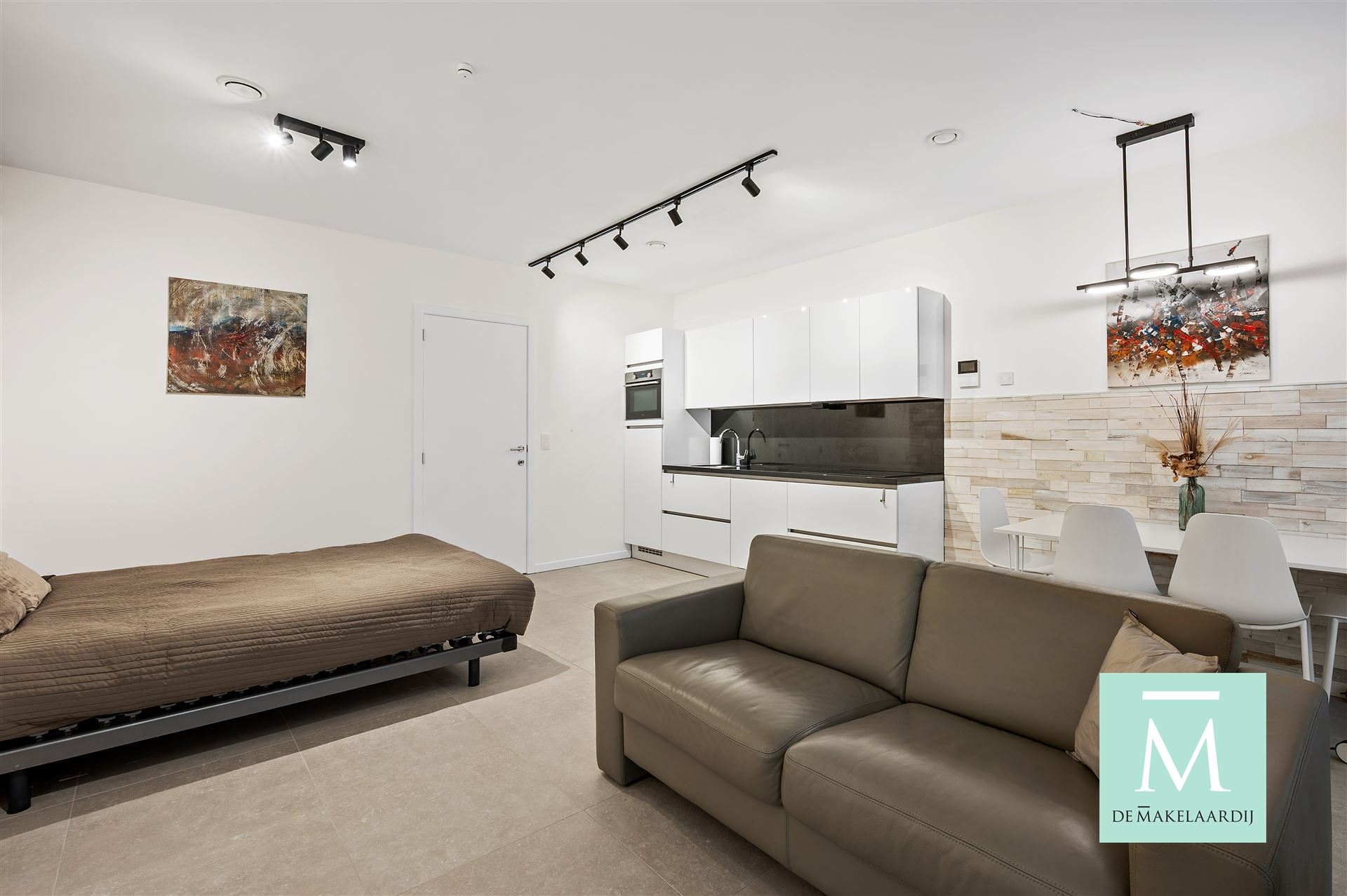 Charmante en energiezuinige gemeubelde studio op toplocatie in Mechelen! - foto 3