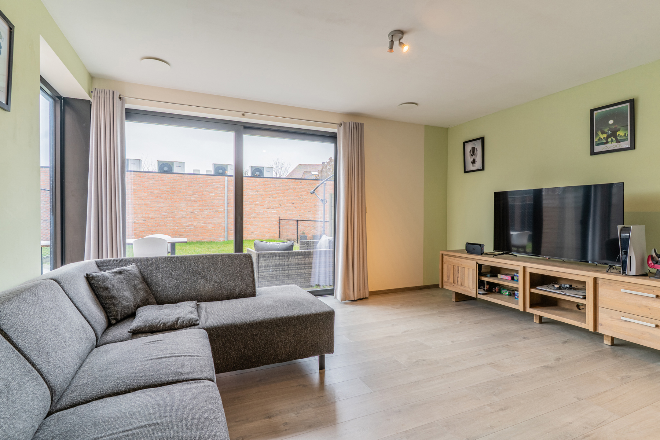 Recent gelijkvloers appartement met garage - foto 4