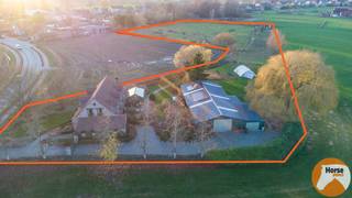 SCHELLE - Centraal gelegen ruime woning met loods en weides op 1.6HaDeze landelijke eigendom gelegen tussen Antwerpen en Brussel op ca. 1,6 hectare...