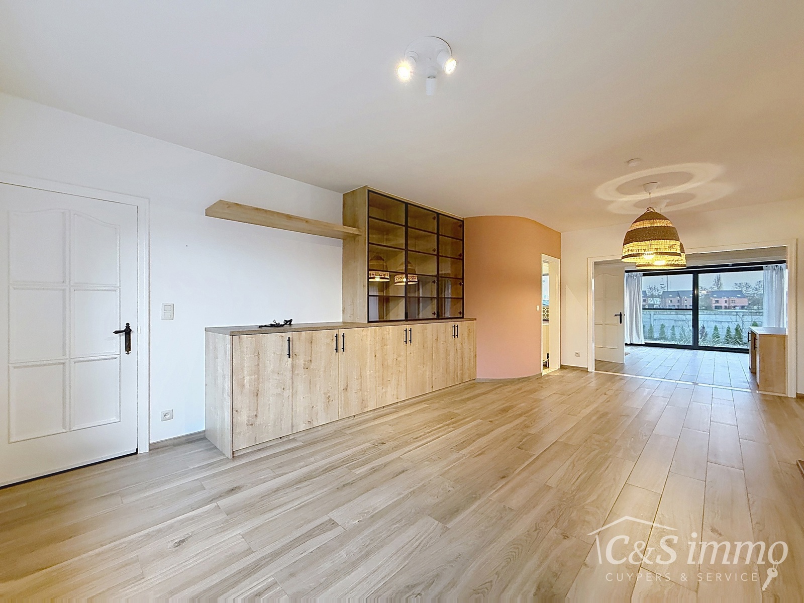 Instapklare woning met aangelegde tuin - foto 2