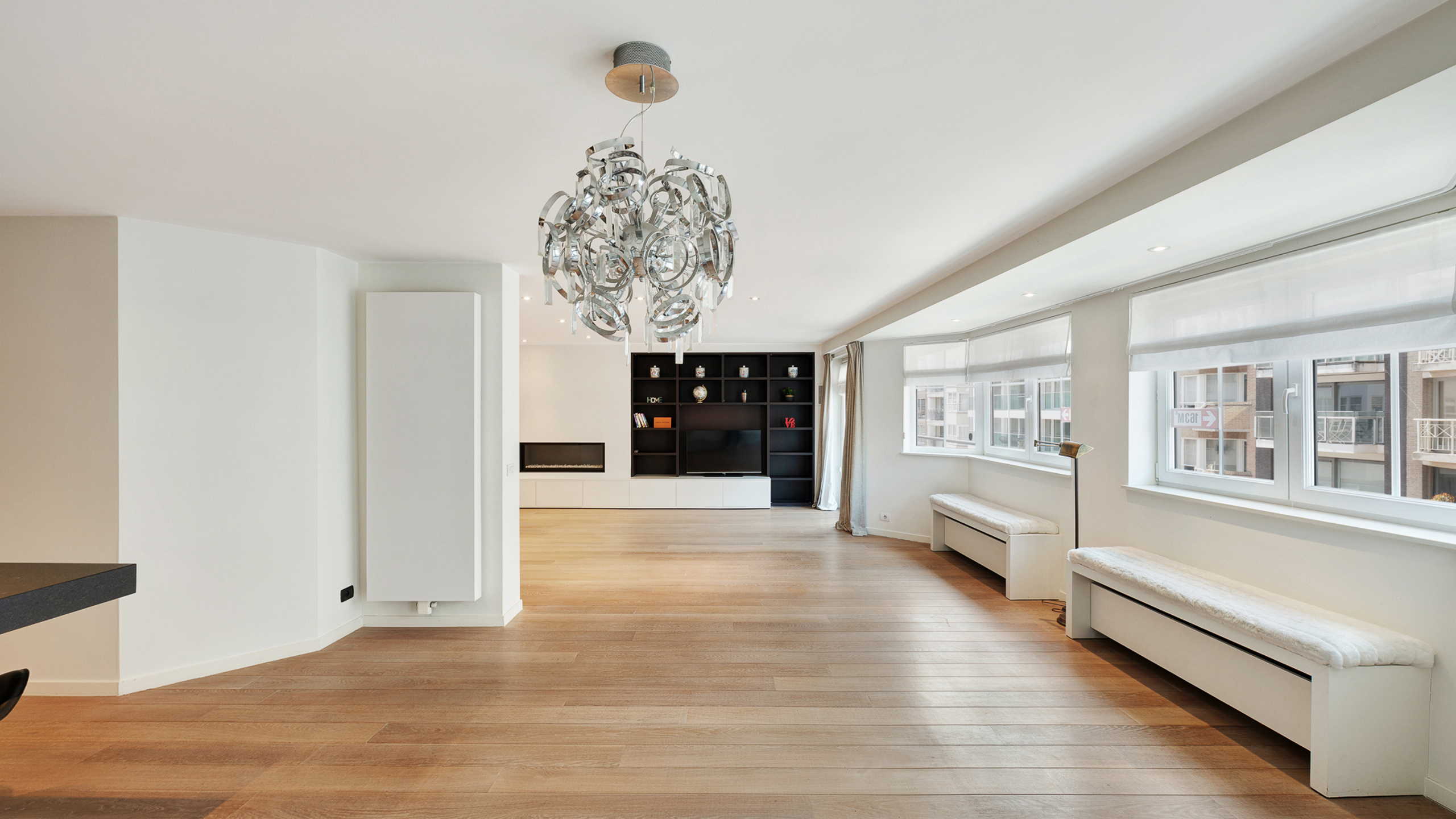Ruim appartement van 163m² met 11m façade in Dumortierlaan. - foto 5