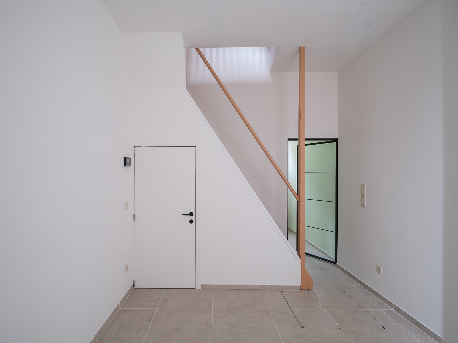 Charmante, volledig gerenoveerde woning met 2 slaapkamers op toplocatie nabij Gent! - foto 4