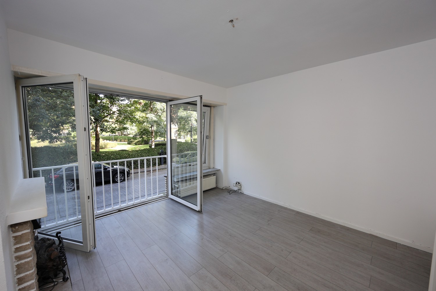 Ruim en lichtrijk appartement met 2 slaapkamers en open uitzicht te Oostende - foto 3