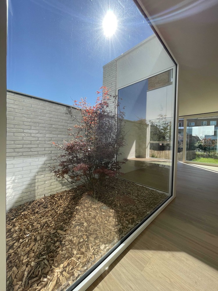 Smaakvol gerenoveerde woning met stadstuin - foto 3