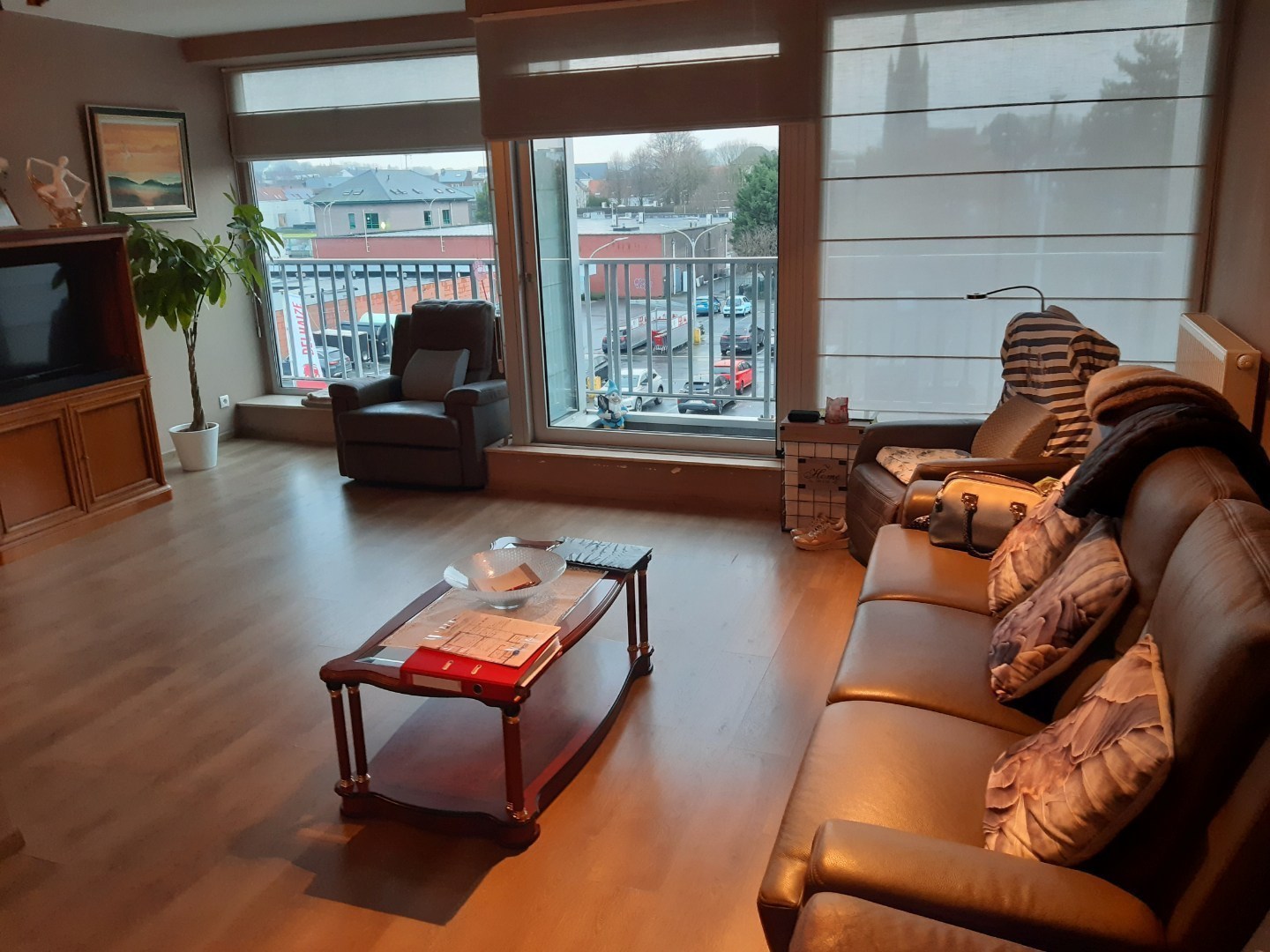 Ruim appartement met 2 terrassen. - foto 5