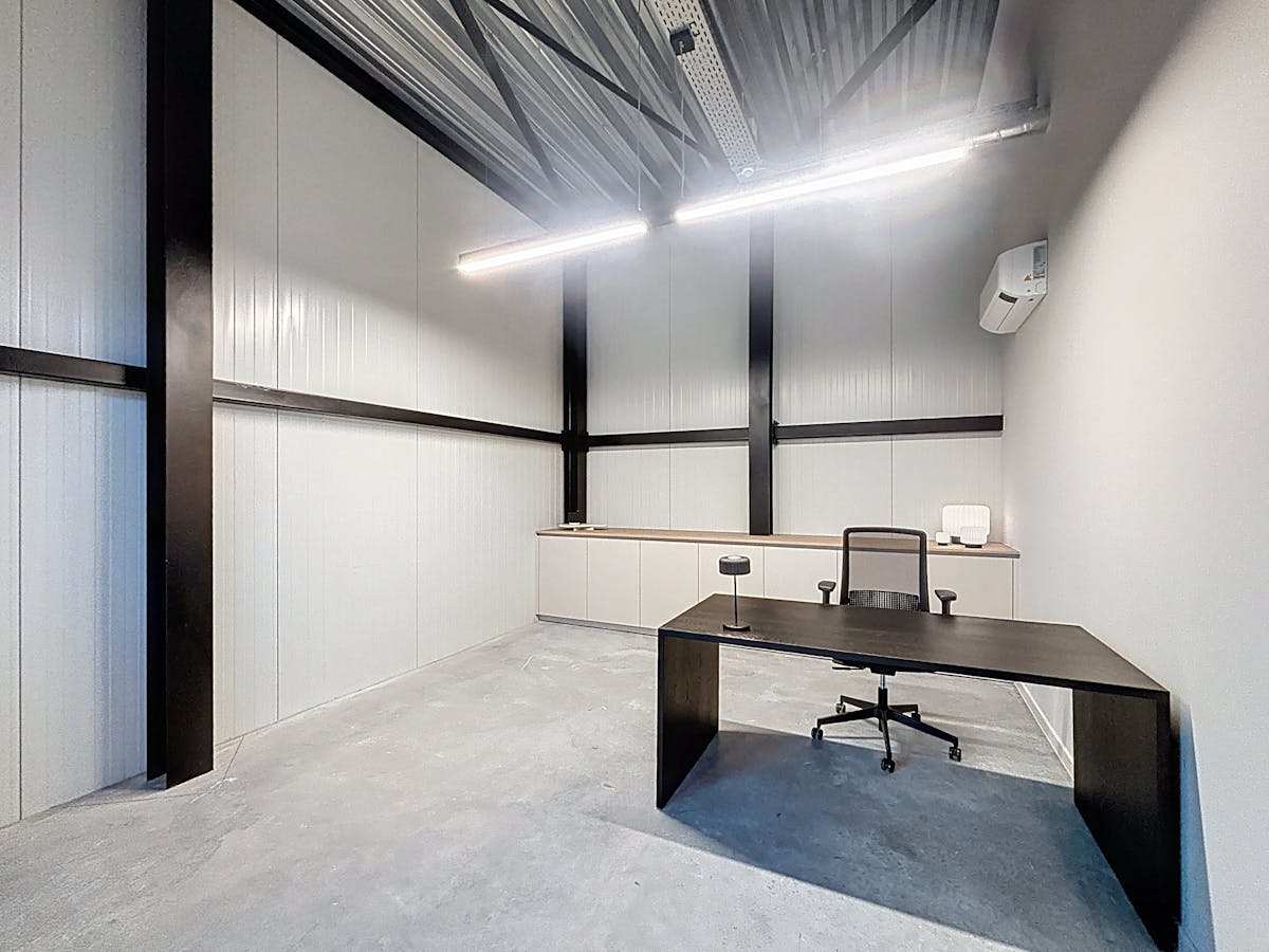 Nieuwbouwmagazijn van ca. 72 m² met kantoor in Wevelgem - foto 5