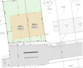 Op zoek naar de perfecte locatie voor uw droomwoning? Ontdek deze prachtige bouwgrond op een toplocatie in de Ooievaarstraat te Eernegem. Deze grond is gelegen op een boogscheut van het centrum van Eernegem en op wandelafstand van bakker, slager, supermarkten, etc. Een unieke kans om uw ideale thuis te creëren!<br />Weldra bouwt Residentie Vastgoed op deze toplocatie een nieuwe halfopen bebouwing op een perceel van 365 m² (lot 1). De woning kan op heden nog volledig naar eigen wens en smaak ontworpen worden! (Gvg, Wg, Gmo, Gvkr, VV) ~ Ref. OU26915<br /><br />Waarom kiezen voor deze bouwgrond?<br />- Ideale ligging: Gelegen op wandelafstand van het centrum van Eernegem en winkels, openbaar vervoer, fiets- en wandelroutes in de nabije omgeving<br />- Mogelijkheden op maat: Bouw uw eigen woning volledig afgestemd op uw wensen en behoeften.<br />- Rustige omgeving, om zalig te vertoeven.<br /><br />Grijp deze unieke kans om uw eigen stukje grond in Eernegem te verwerven en creëer hier de woning van uw dromen. Neem vandaag nog contact met ons op voor meer informatie of een bezichtiging!<br /><br />Dit ontwerp is op heden in vergunningsaanvraag bij de gemeente Eernegem. Verkopen kunnen nog niet worden gerealiseerd, een reservering maken is wel mogelijk.<br /><br />Residentie Vastgoed treedt niet op als bemiddelaar maar als verkoper van het onroerend goed.