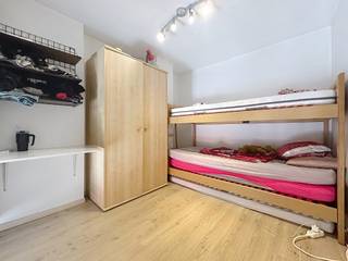<p><strong><span>ÉTUDIANTS UNIQUEMENT – PAS DE DOMICILIATION</span></strong></p>
<p><span>Frans Ackermansstraat 22/115 : Studio duplex meublé et chaleureux près de la Keizer Karelstraat, avec salle de bain et cuisine privées.</span></p>
<ul>
<li><span>Situation centrale, à 3 min à pied du supermarché</span></li>
<li><span>À 3 min à pied du parc Van Eyck</span></li>
<li><span>À 5 min à pied de la gare de Zuid</span></li>
</ul>
<p><span>495 € + 65 € de charges (EGW non compris)</span></p>
<p><span>Disponible à partir du 1er septembre 2026.</span></p>
<p><br /><br />Disponible à partir du 1 septembre 2026.</p>