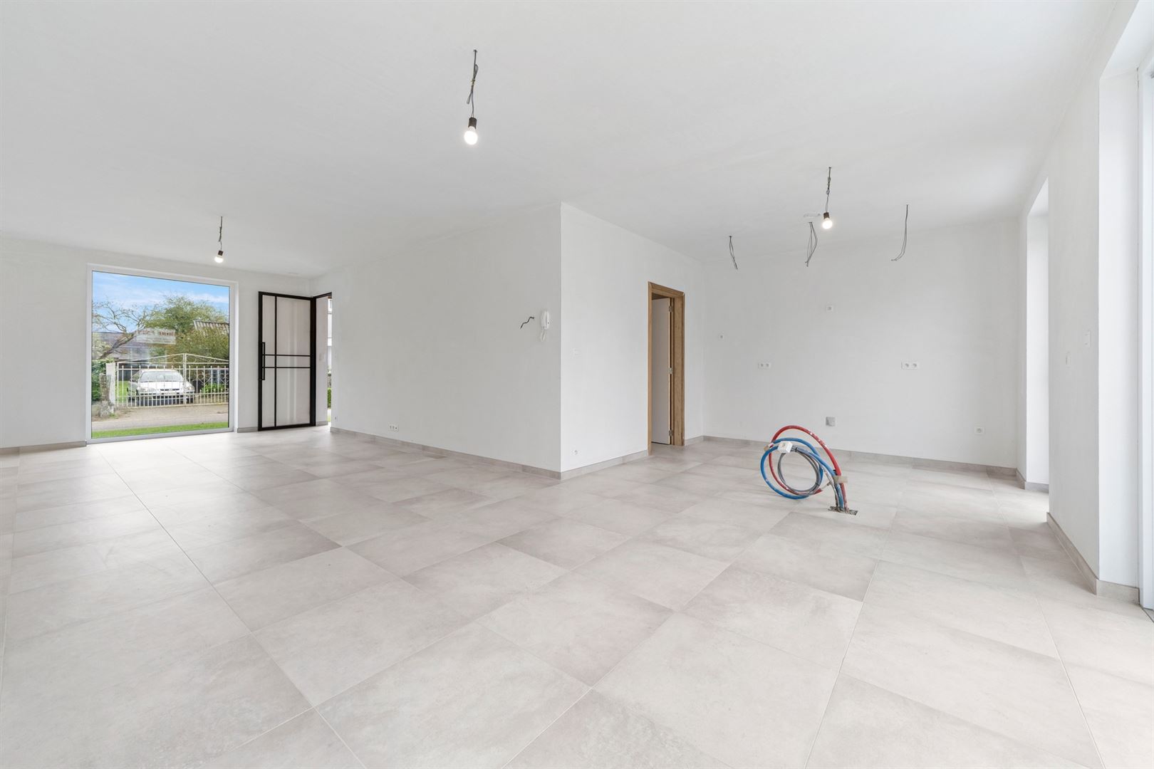 House - photo 5