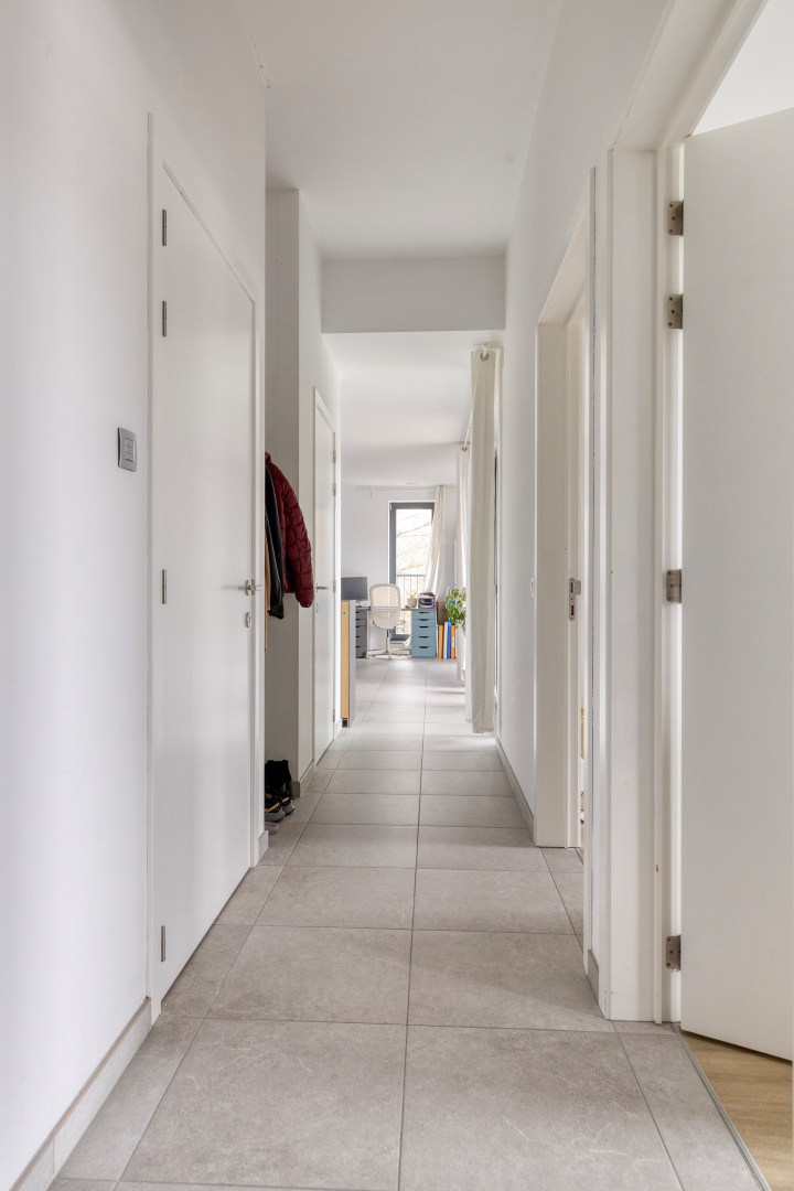 Instapklaar en energiezuinig appartement met 2 slpk. nabij Geel-Centrum - foto 3