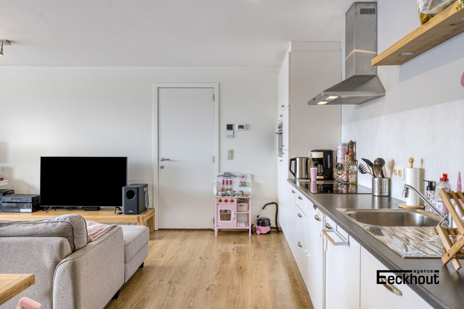 Instapklaar appartement in recente residentie nabij het strand te Mariakerke! - foto 4