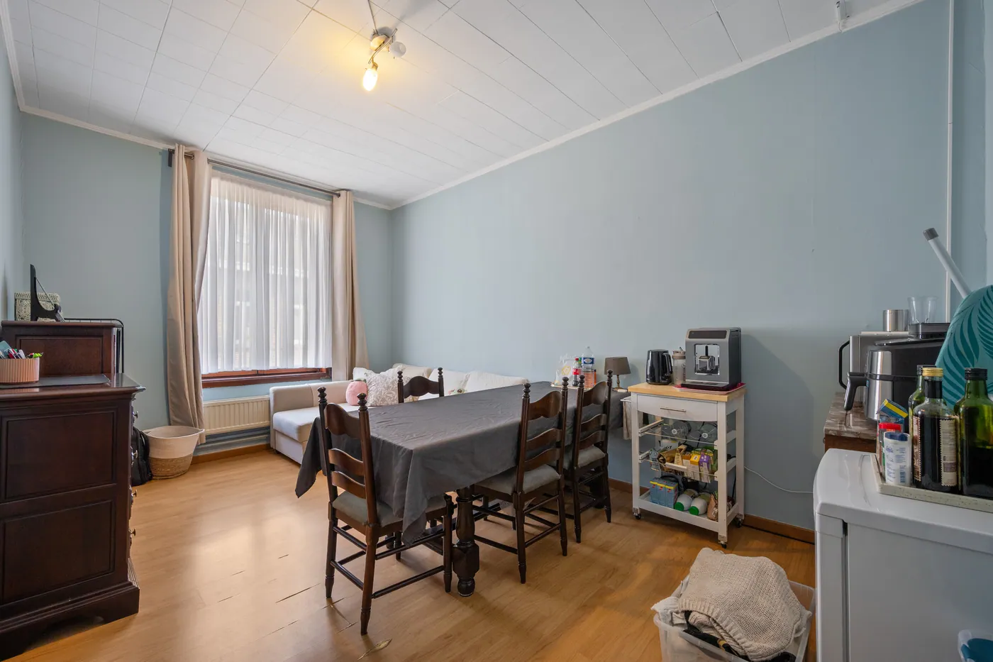 Ruime woning met 3 slpks, 2 badks en tuin - foto 2