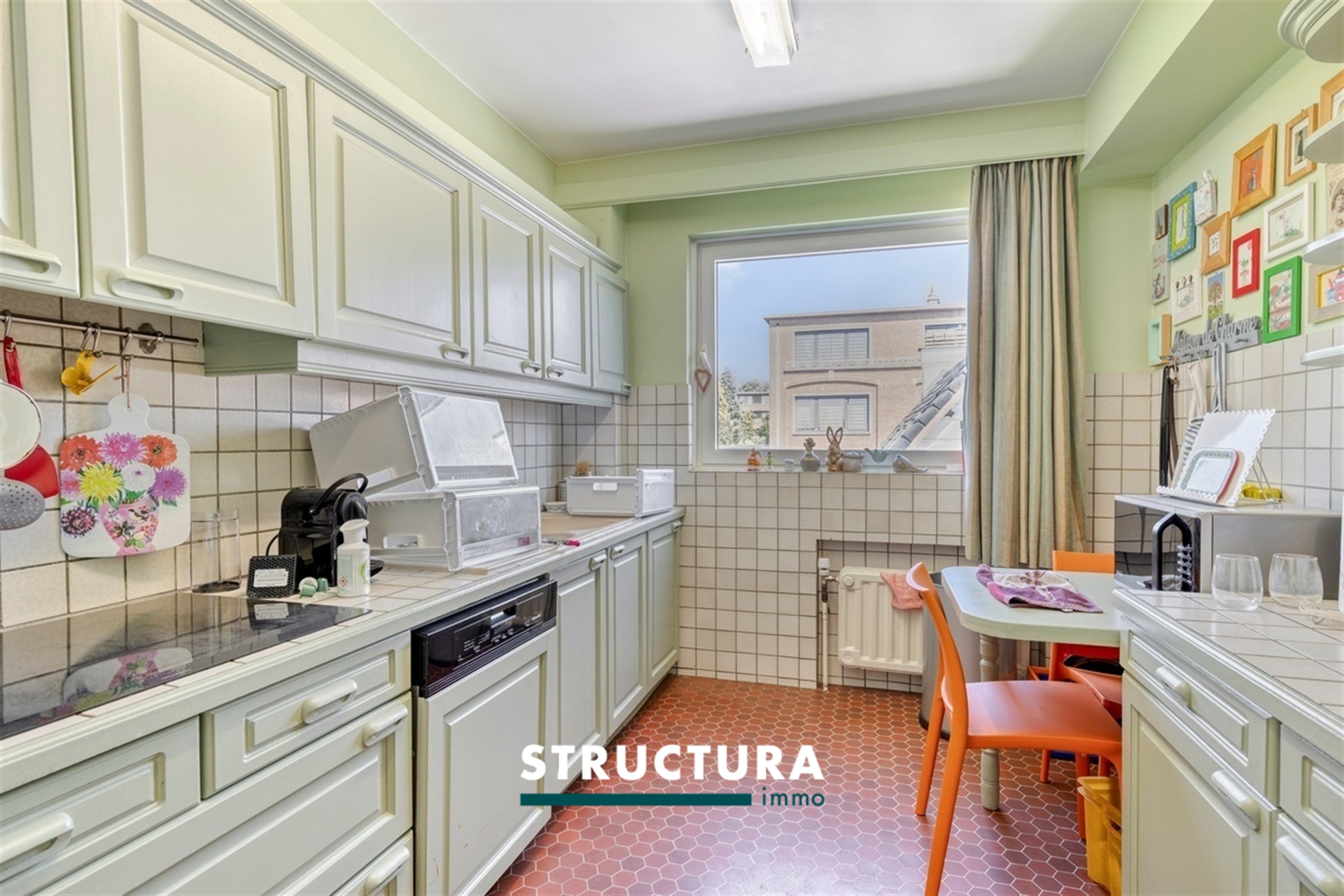Prachtig, authentiek penthouse-appartement gelegen in een rustige buurt. - foto 4