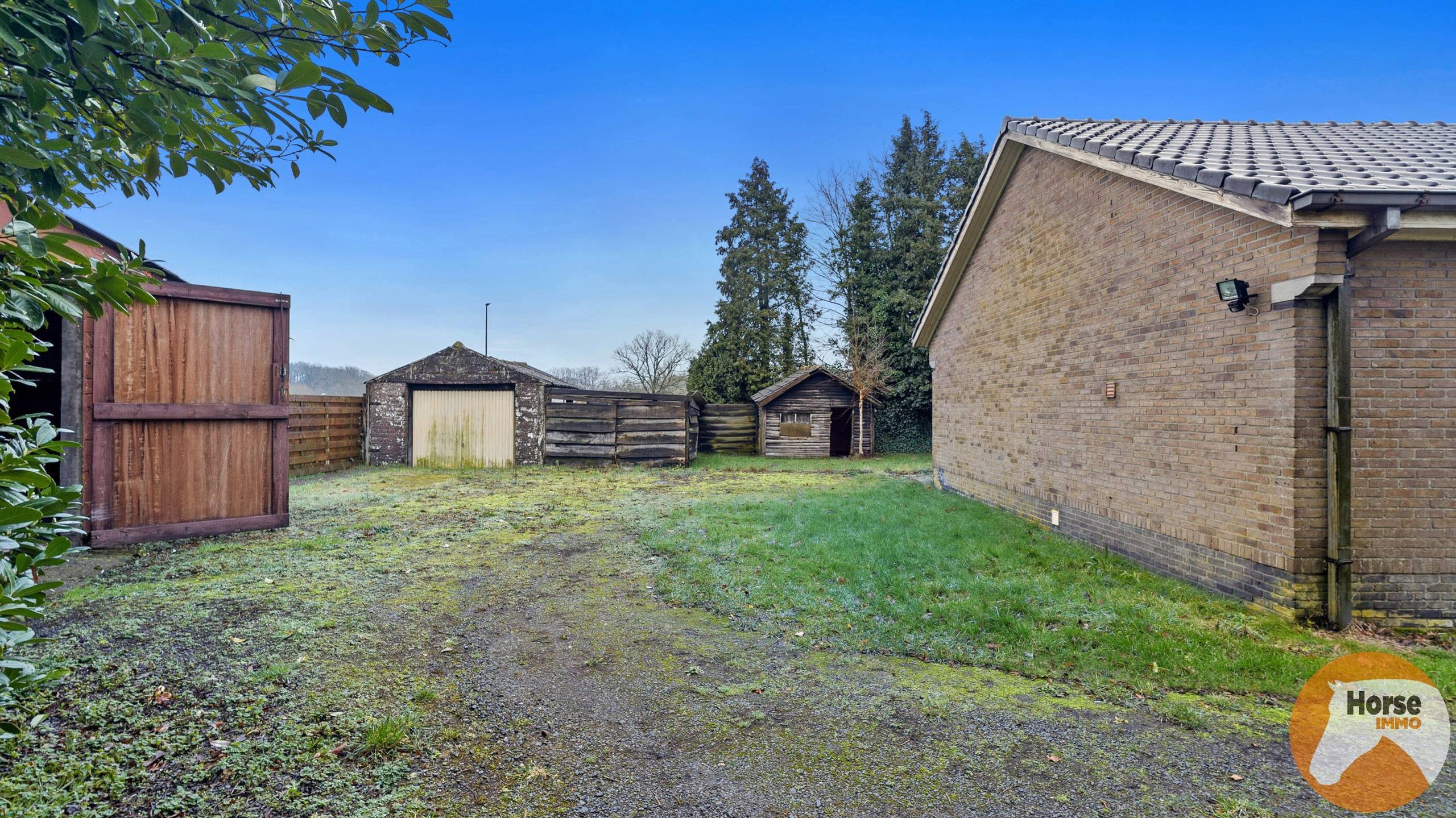 AALTER - Te renoveren bungalow met ruim bijgebouw  - foto 4