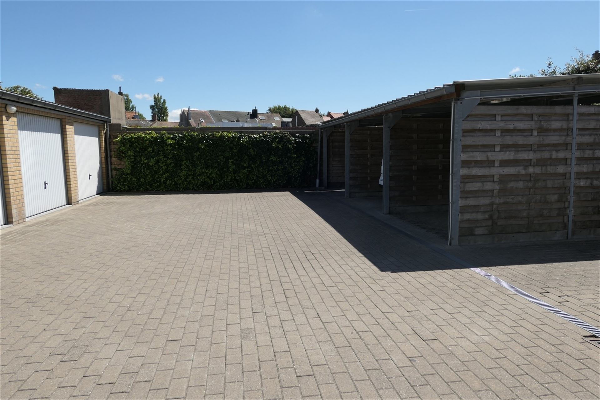 Parkeerplaats - foto 2