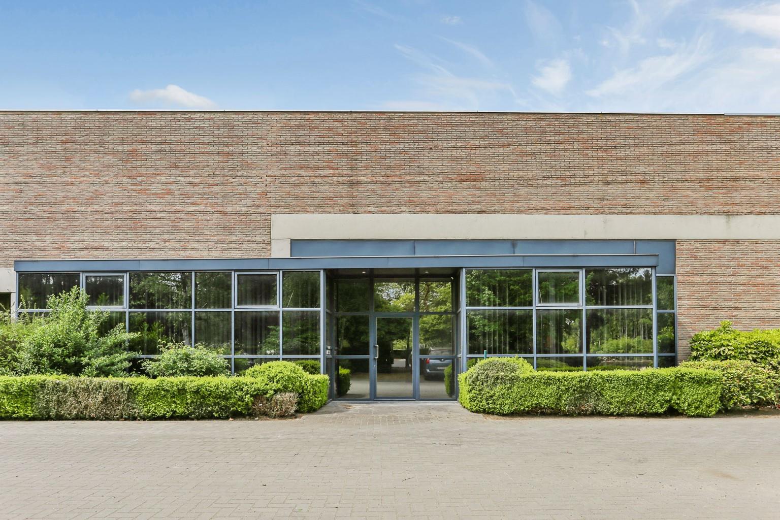 Commercial for rent in Herentals - photo 2