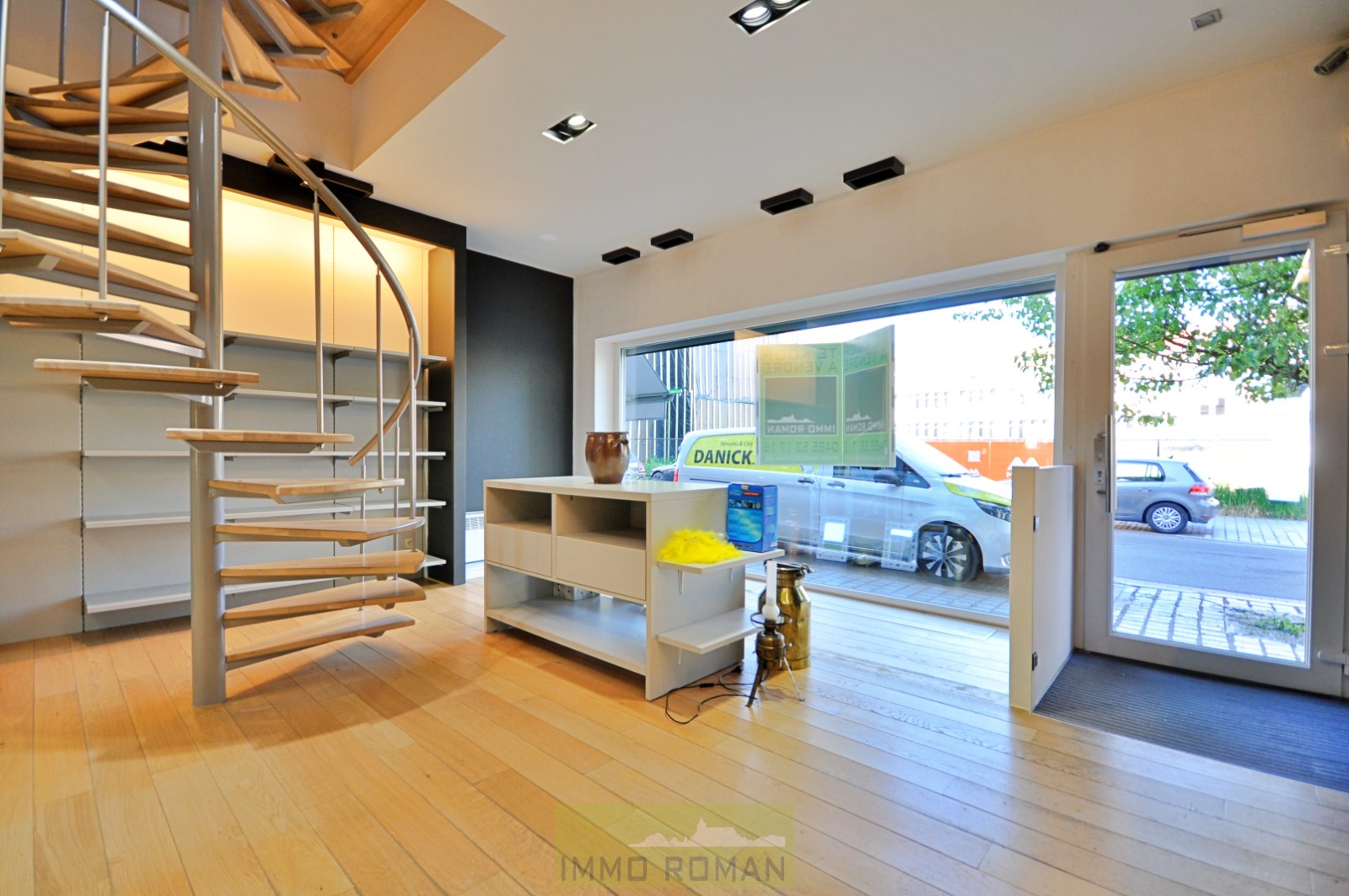 Woning met 3 slaapkamers en commerciële ruimte te Ronse! - foto 4