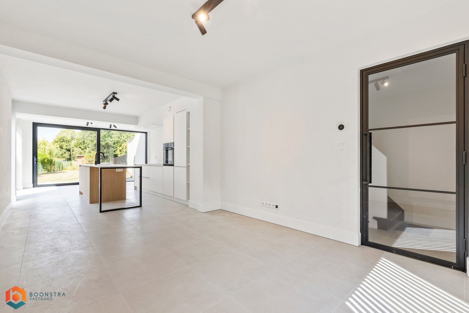 Energiezuinige woning met 3 slpkrs en leuke tuin aan 6% BTW - foto 2