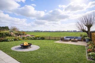 Deze leuke open bebouwing ligt op een mooi perceel van 539 m² en dit op fietsafstand van centrum Torhout en dicht bij Don Bosco, met vlotte...