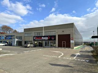 This spacious warehouse with offices for rent is located on an enclosed area that can be accessed via an electric sliding gate with a badge...