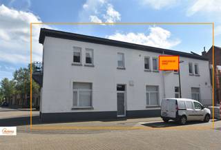 NIEUW BIJ ANIMO VASTGOED!!DE IDEALE INVESTERING EN/OF ONDERNEMERSDROOM IN BERINGEN!Dit in 2016 volledig getransformeerde pand in het hart van...