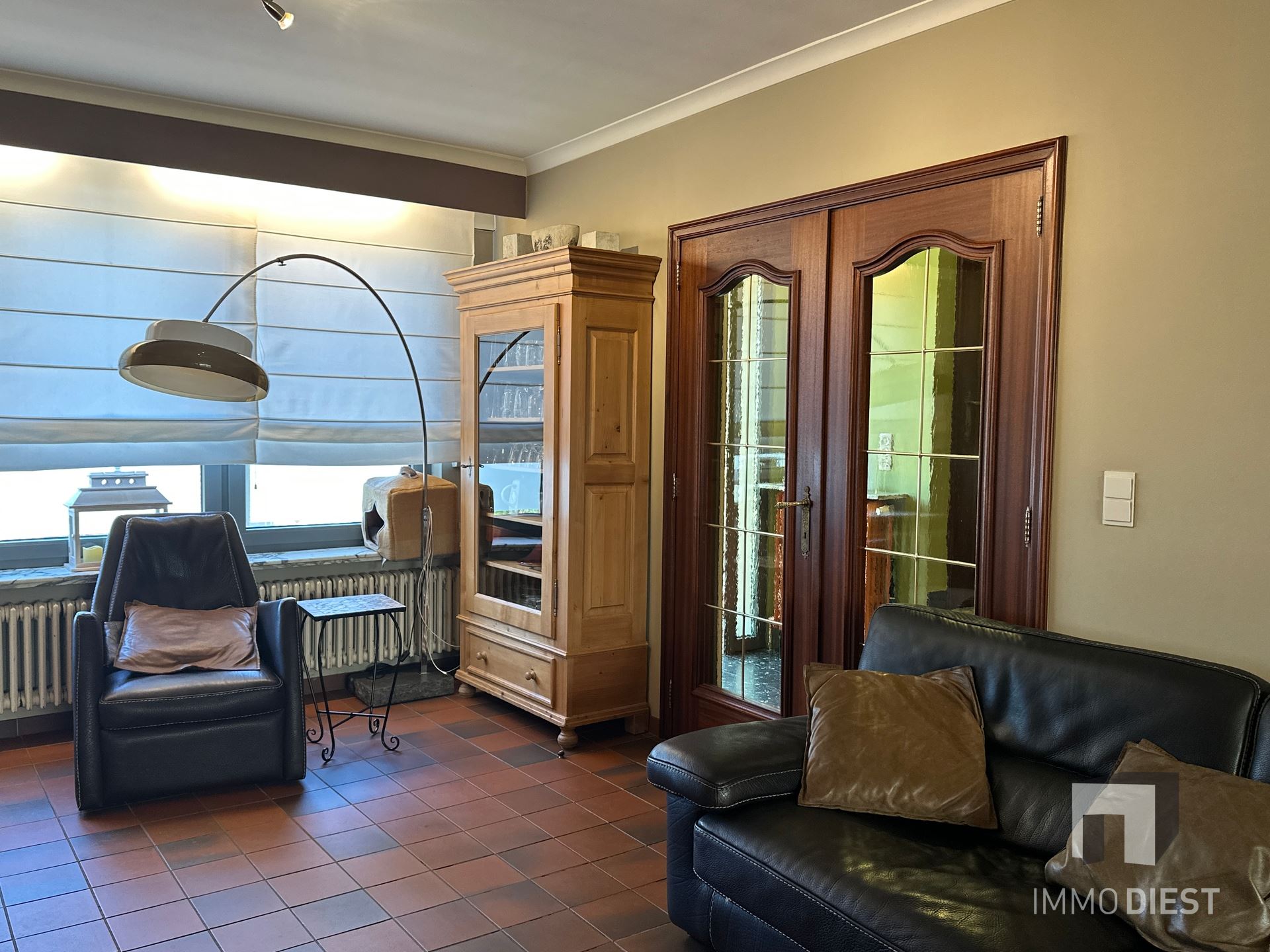 Zonnige woning met 3 slpks, garage en tuin - foto 5