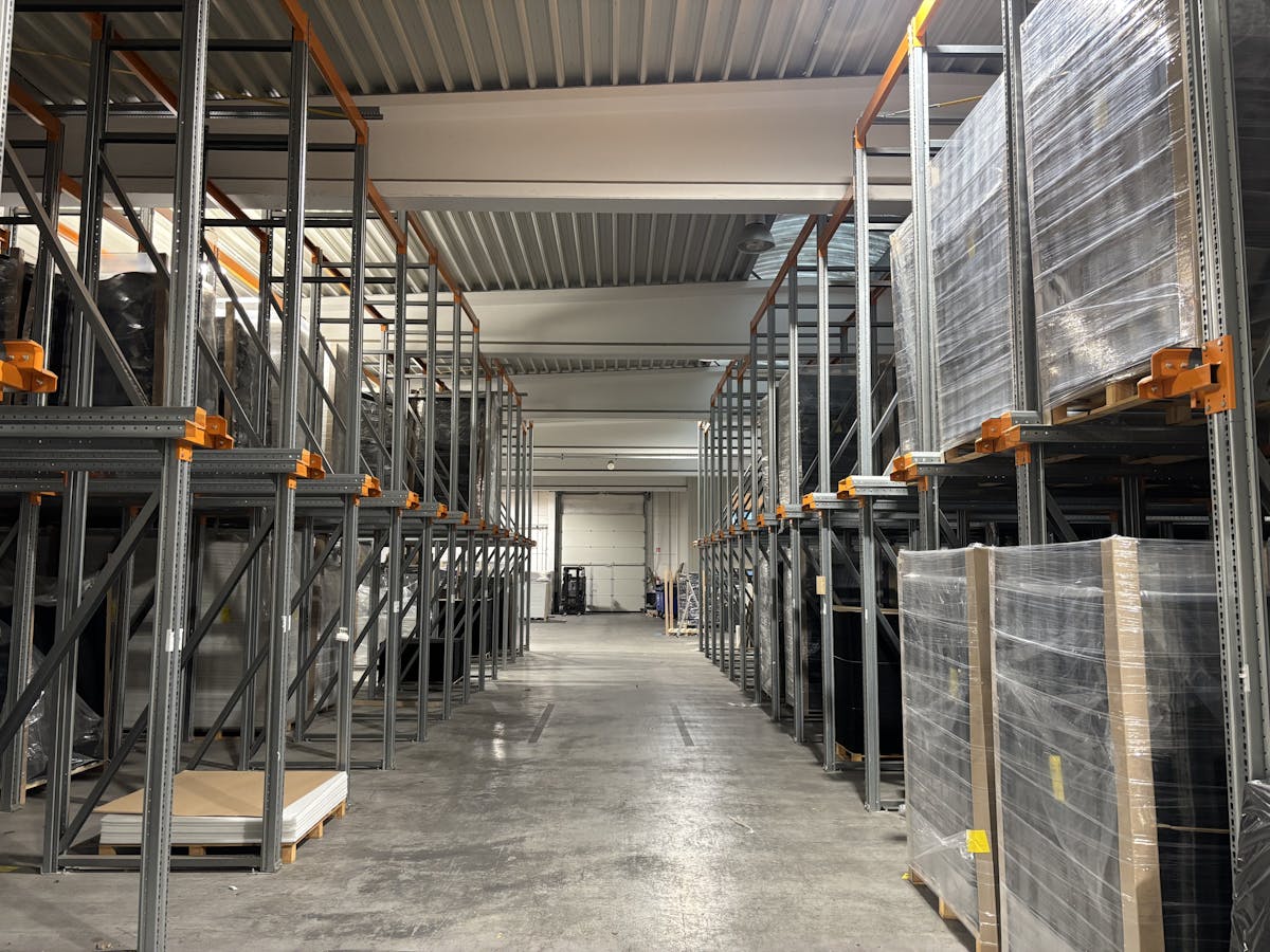 Loods met kantoor te huur nabij afrit E403 Roeselare - foto 5