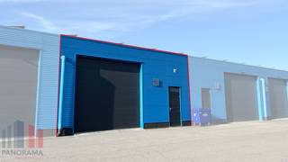 Strategisch gelegen magazijn van 290 m² te huur bij de op- en afrit 21 Herentals-Industrie van de E313, in Industriepark ‘Klein Gent’.De loods is...