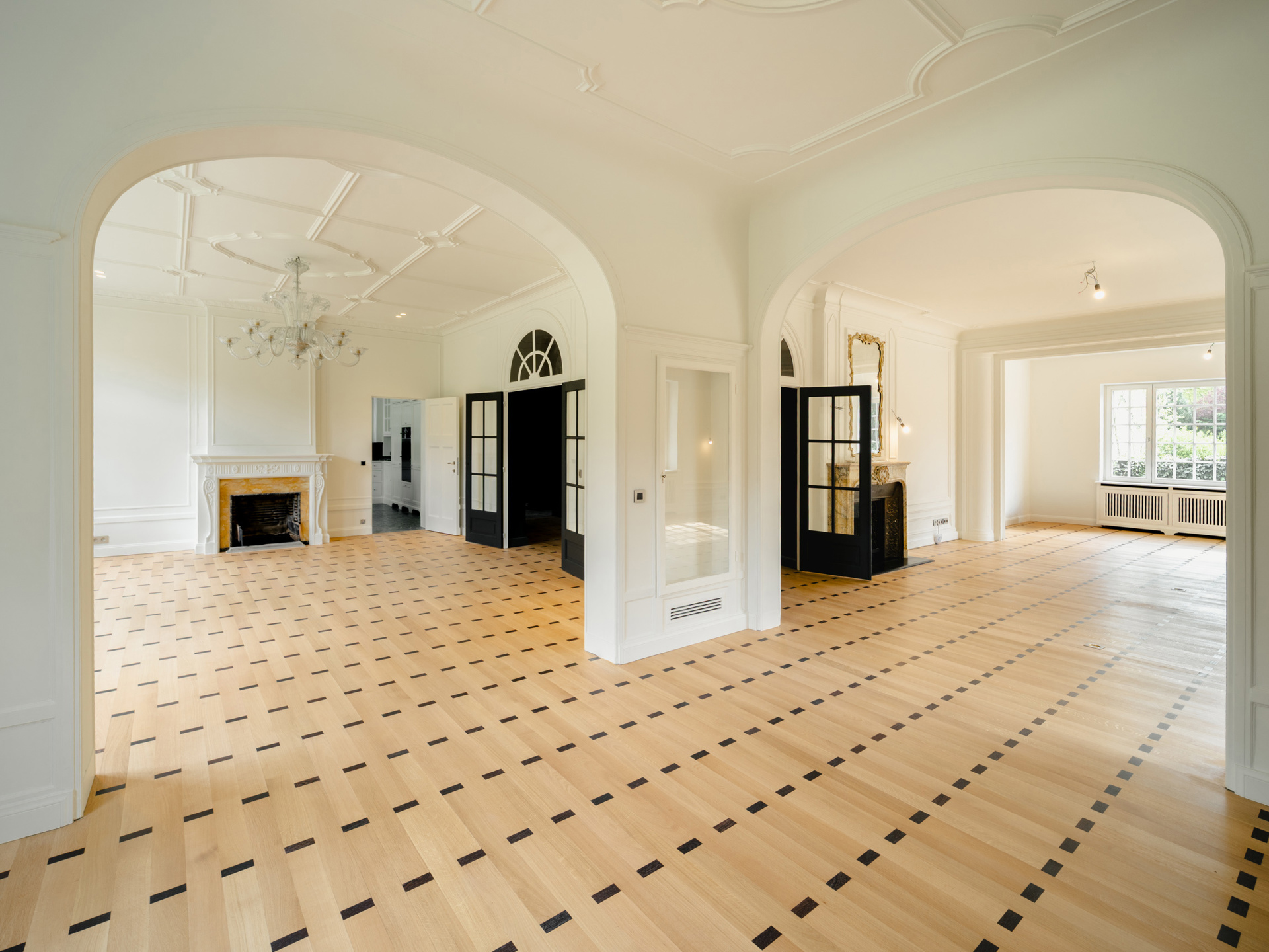 House for rent in Uccle with 7 bedrooms - photo 3