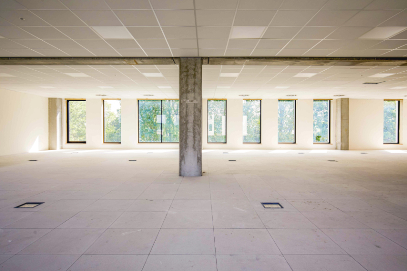 Commercial for rent in Roeselare - photo 1