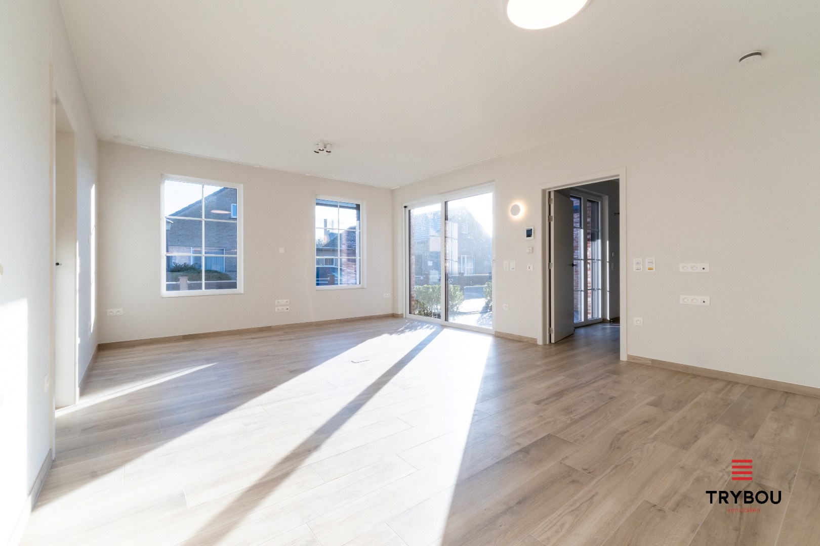 Instapklare, energiezuinige seniorenwoning in hartje Reninge - foto 4