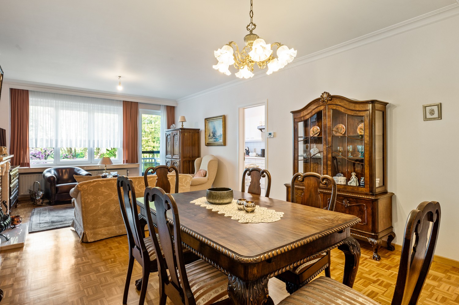 Verzorgd appartement met terras, garage in Borsbeek - foto 4