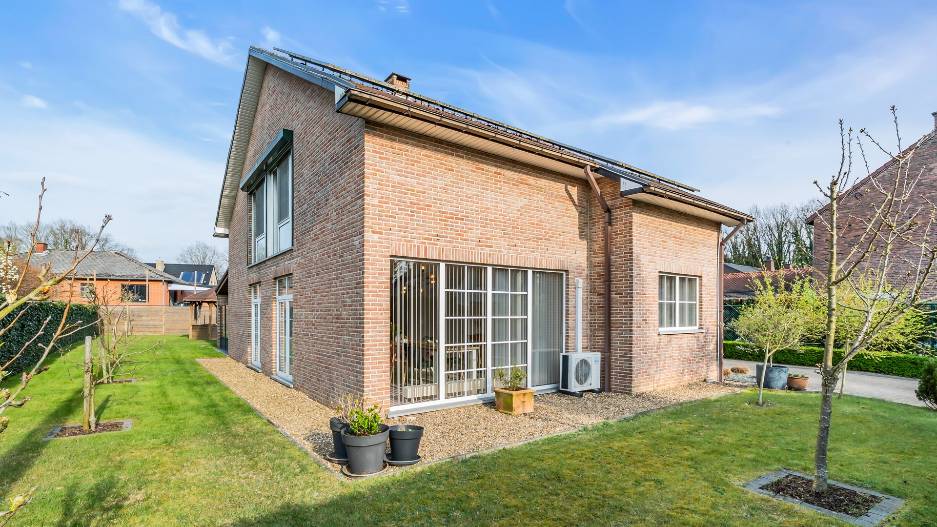 Energiezuinige open bebouwing met 4 slpkrs in Genk (Bret) - photo 3