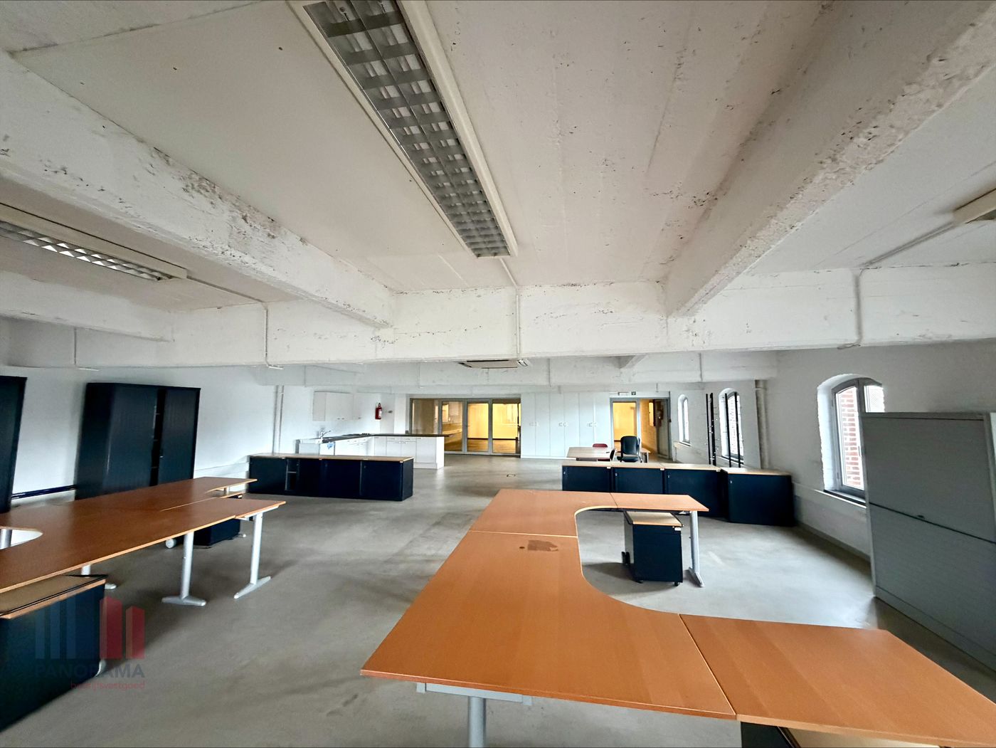 Instapklaar kantoor van 250 m² nabij de N21 - foto 4