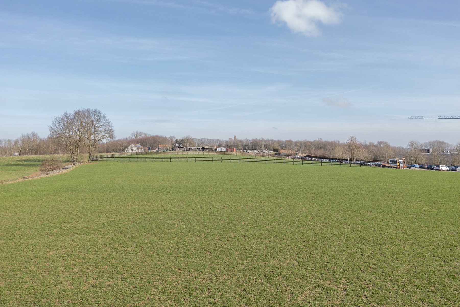 Exclusieve bouwgrond voor het oprichten van een villa. - foto 4