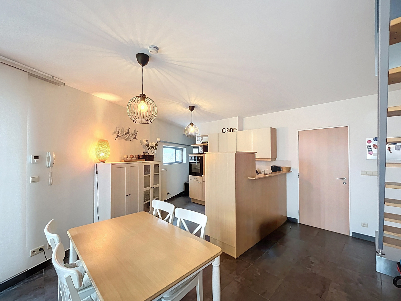 Recent appartement gelegen in het centrum van Dilbeek - foto 3