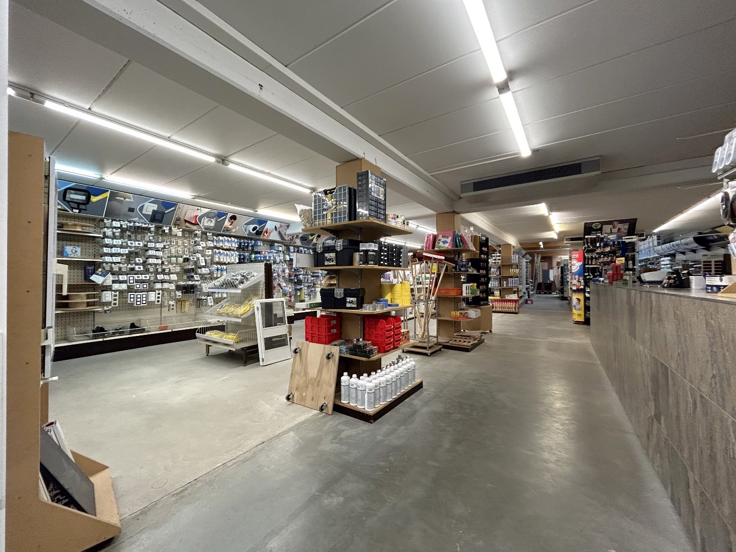 Handelsgelijkvloers op commerciële ligging in centrum Geel - foto 3