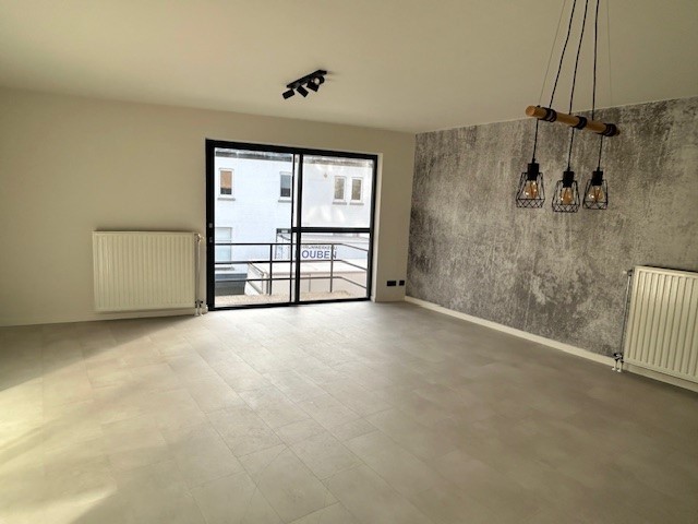 Appartement met 2 slaapkmaers in centrum Beringen - foto 3